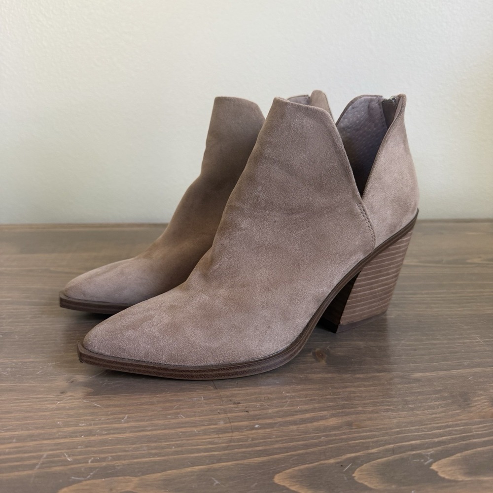 Steve Madden Womens 8M Tan Beige Faux Sieve Pointy Toe‎ Heels Ankle Booties